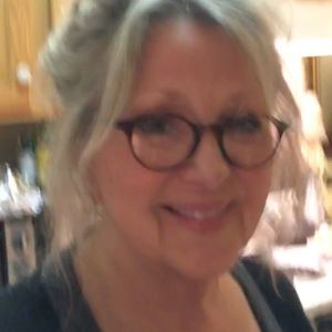 Meet your Posher, Eileen